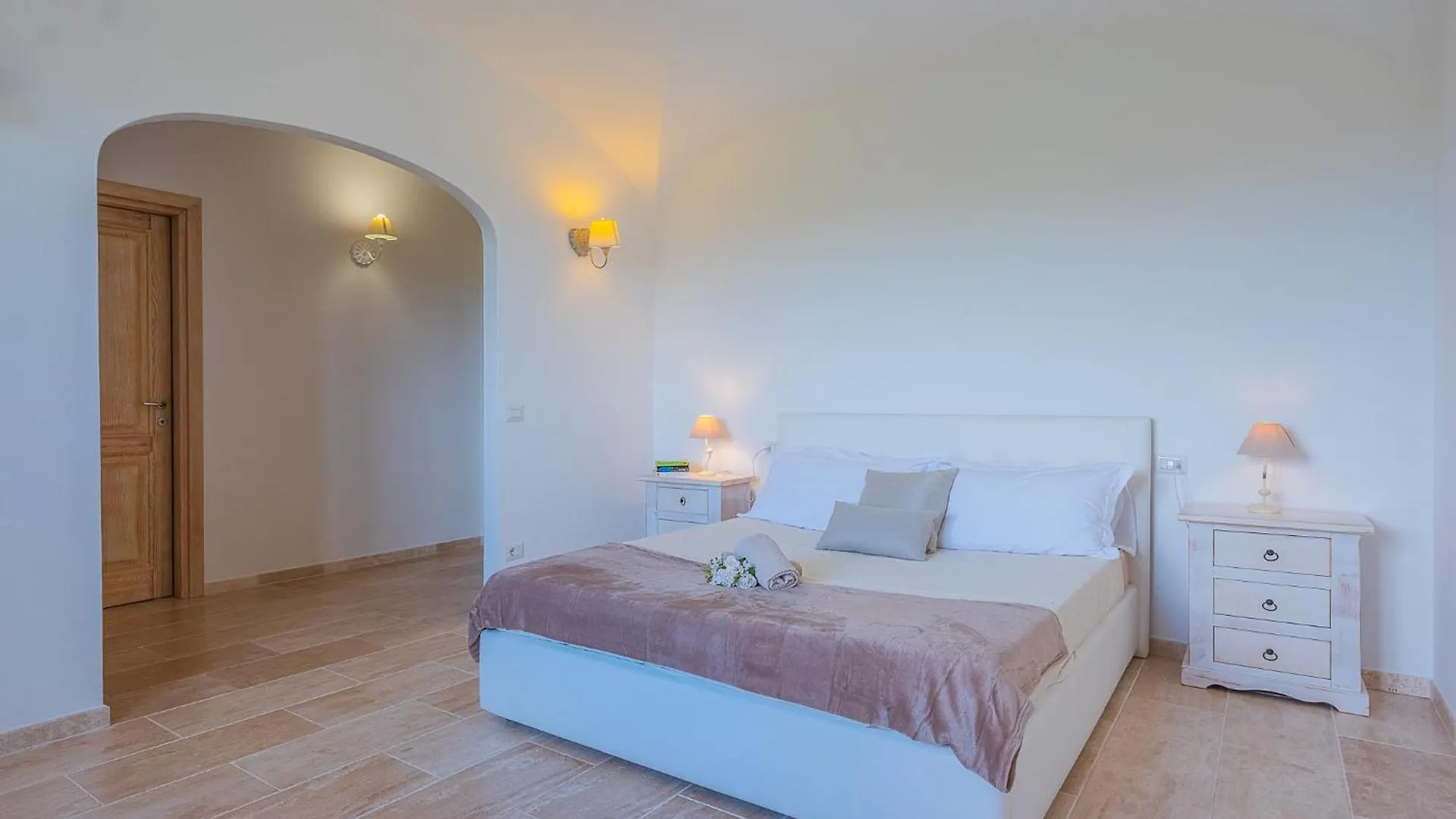Sardinia Family Villas - Villa Brunilde With Private Pool Arzachena