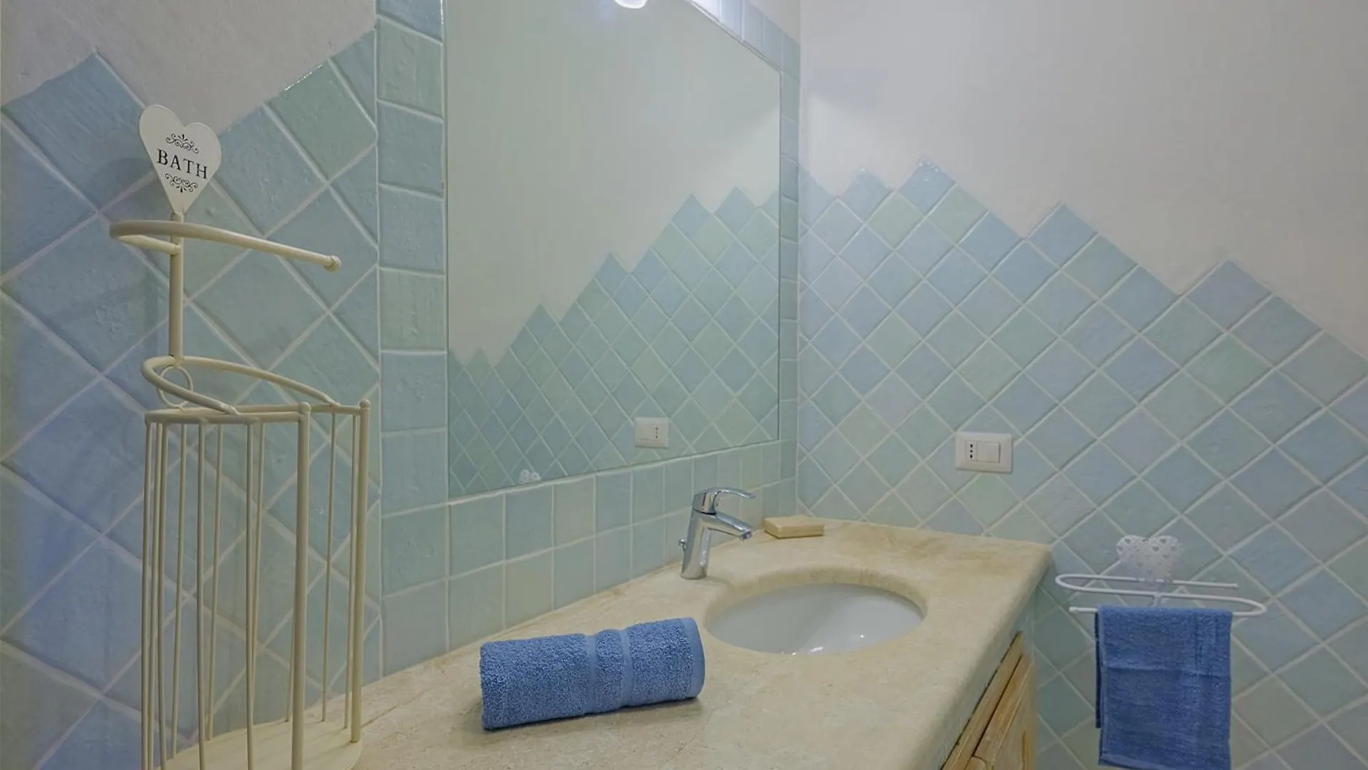 Sardinia Family Villas - Villa Brunilde With Private Pool Arzachena